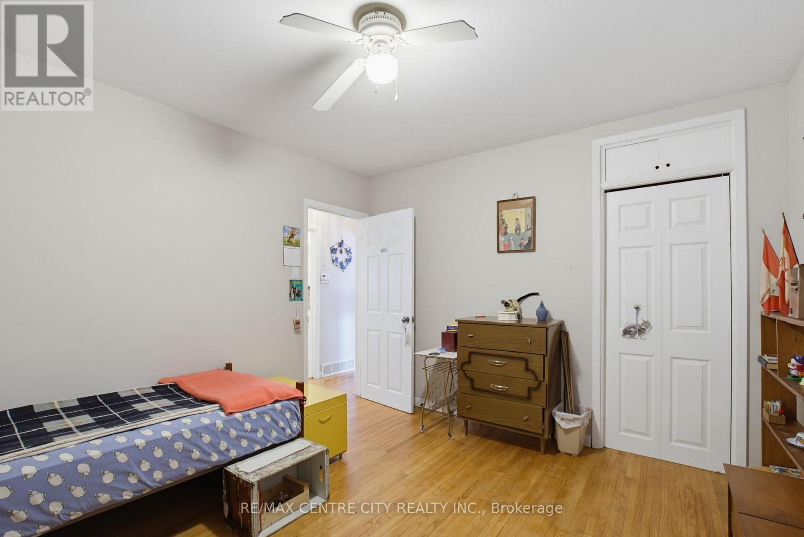 204 Burnside Drive Property Photo 35