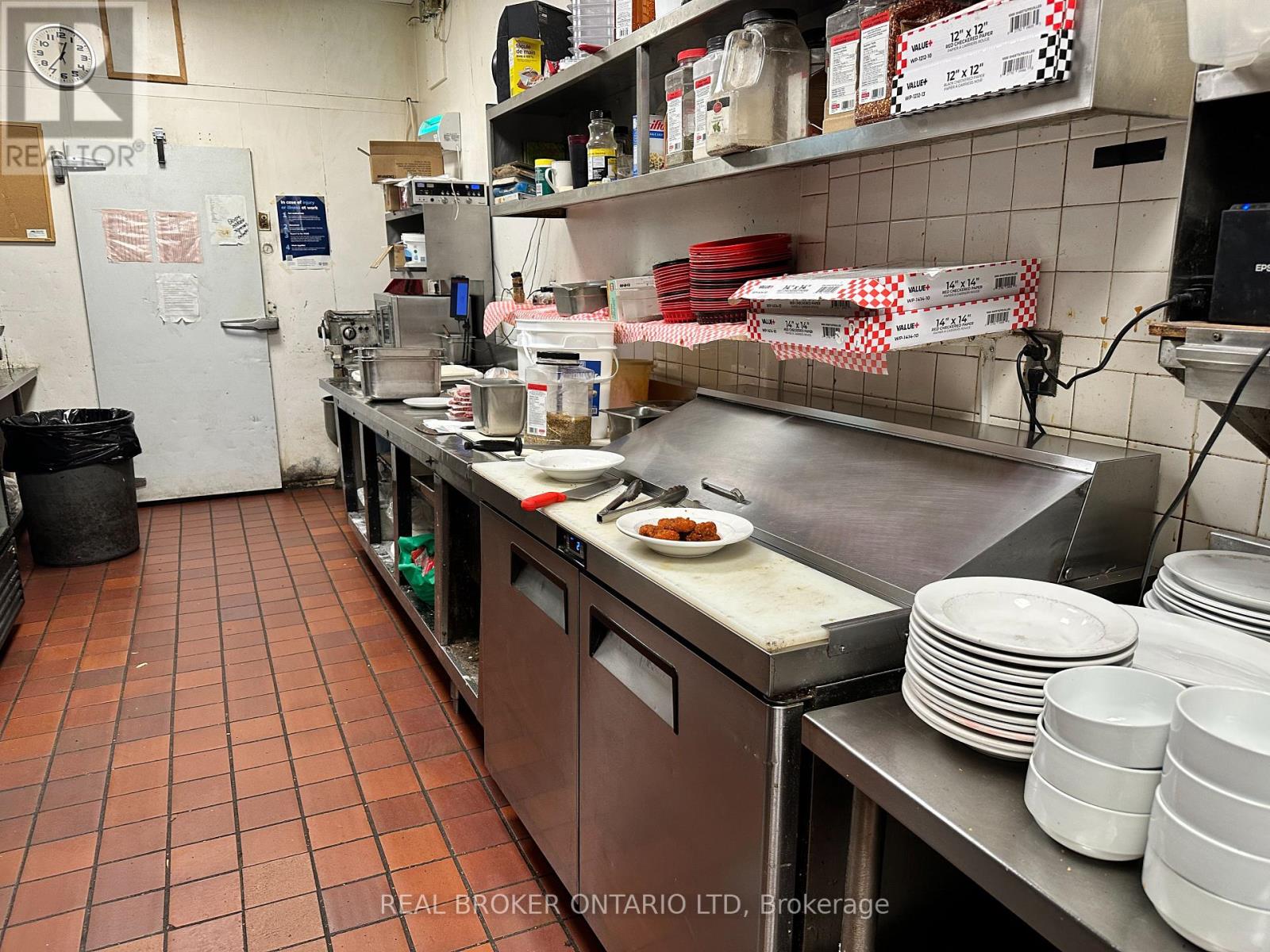 699 Wilkins Street Property Photo 7