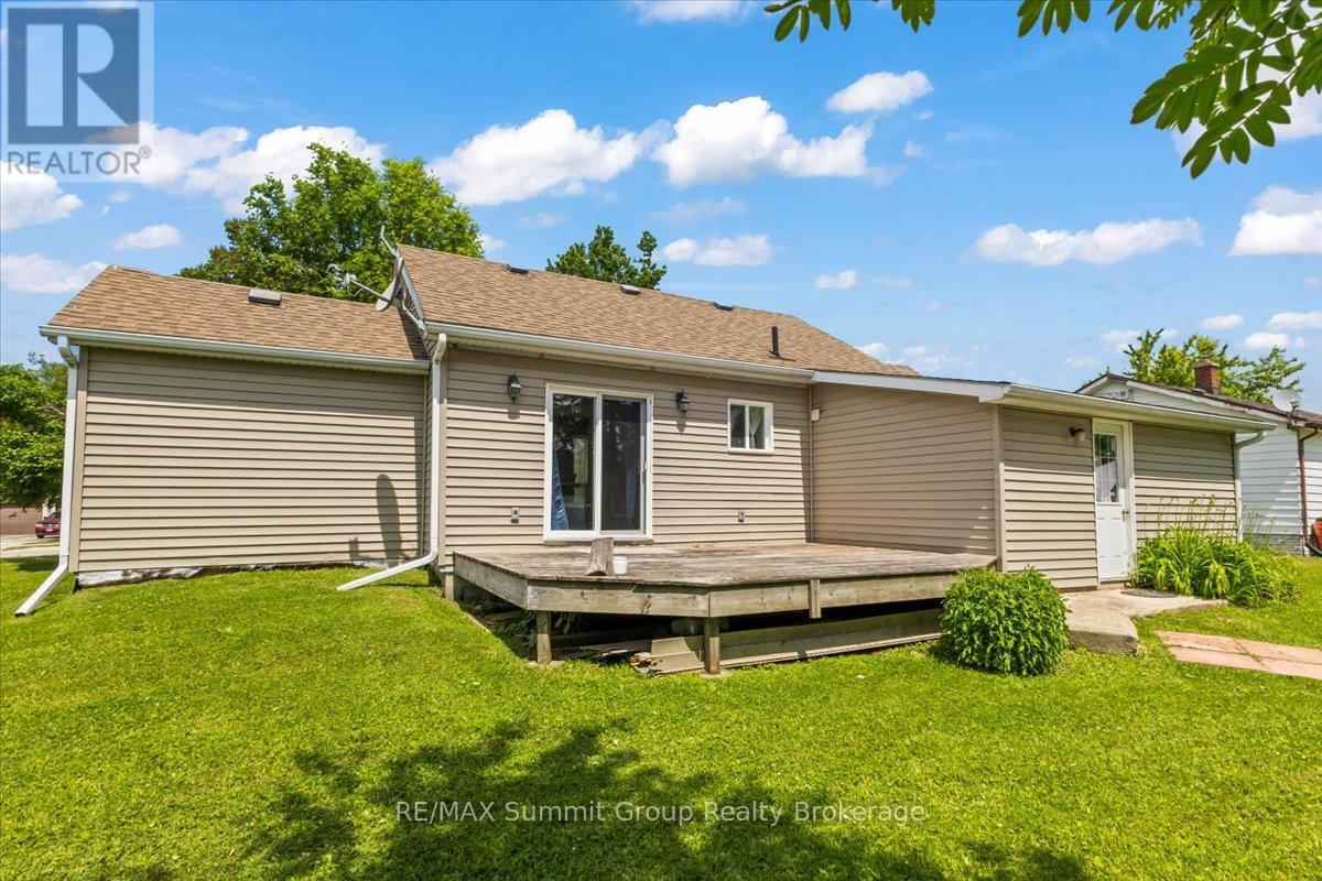 260 Victoria Street W Property Photo 19