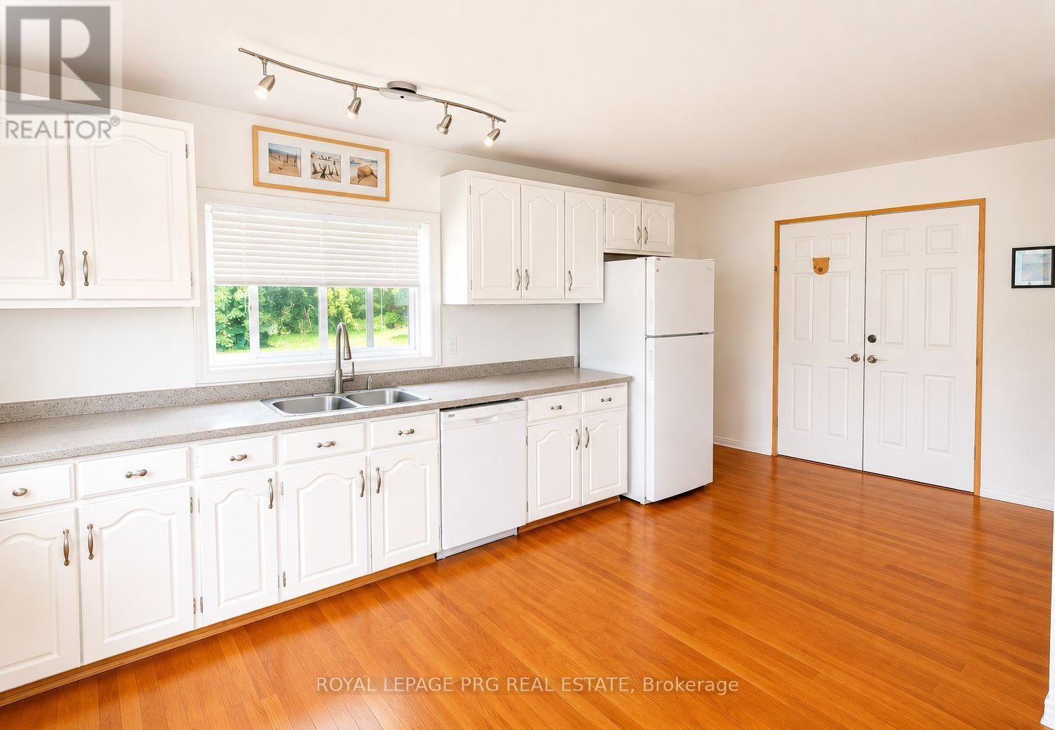 1521 Four Mile Lake Road Property Photo 6
