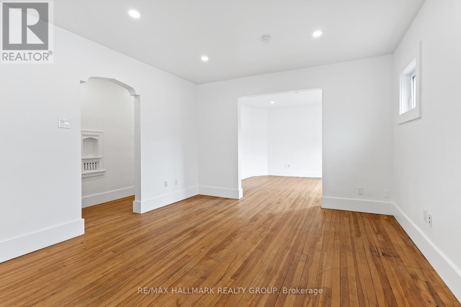 455 Metcalfe Street Property Photo 7