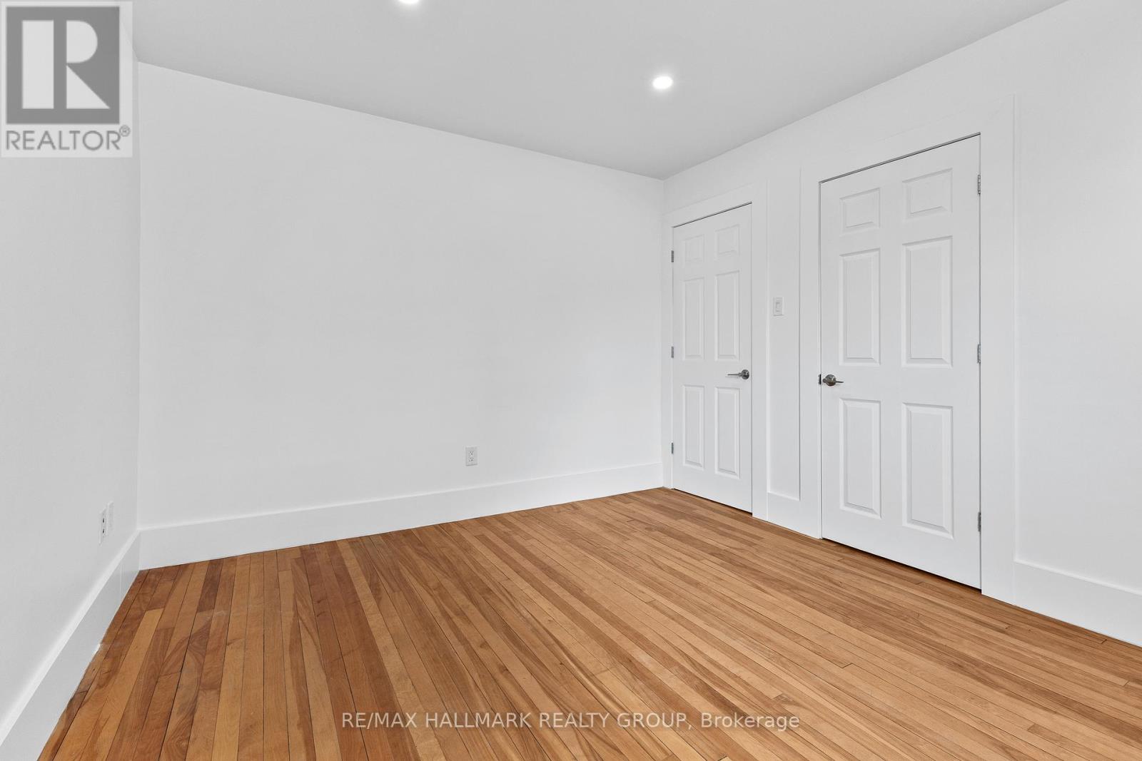 455 Metcalfe Street Property Photo 13