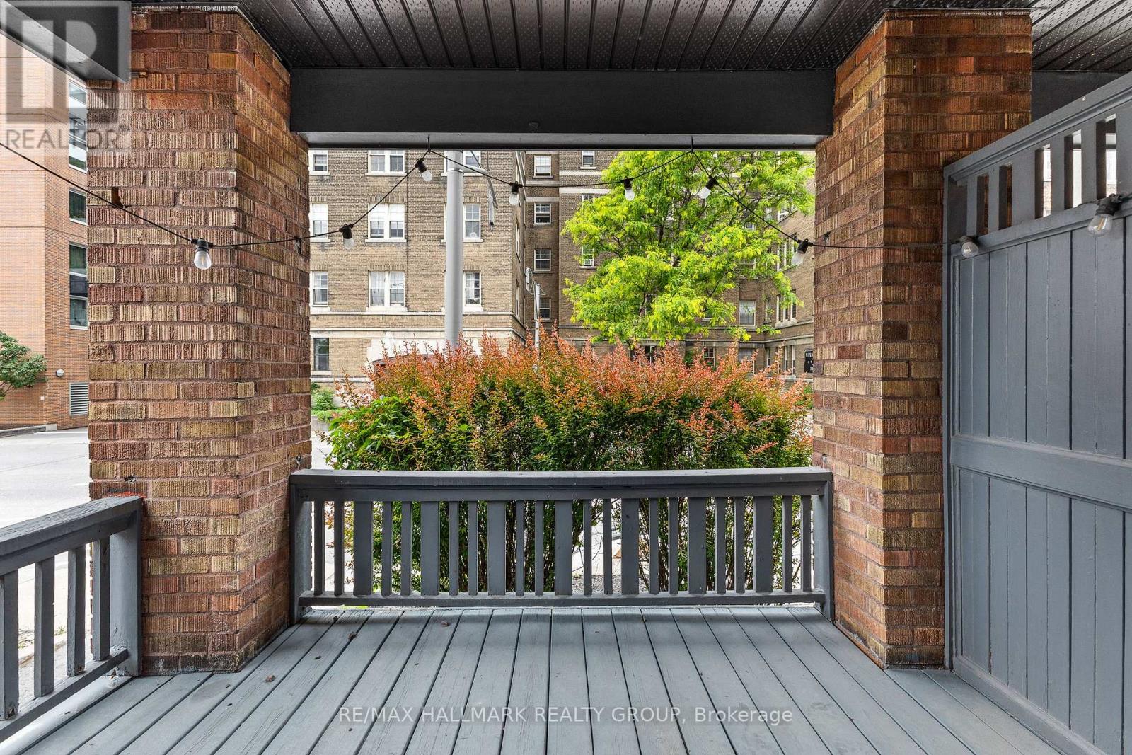 455 Metcalfe Street Property Photo 18