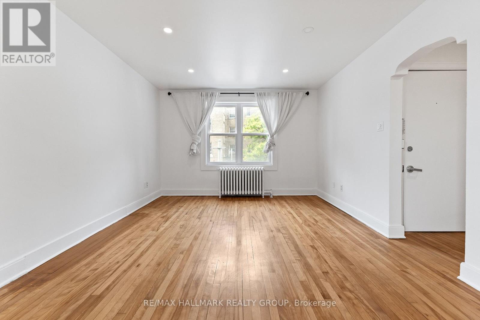 455 Metcalfe Street Property Photo 22