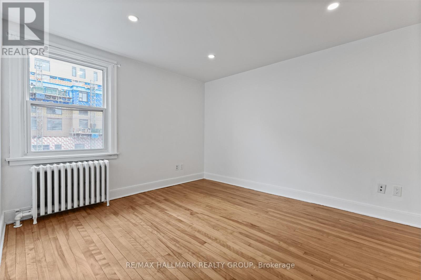 455 Metcalfe Street Property Photo 24