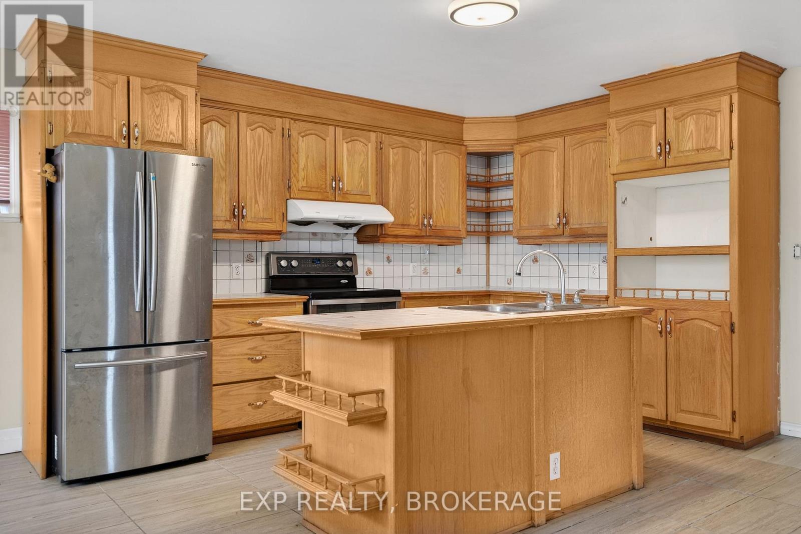 488 Boundary Road Property Photo 14
