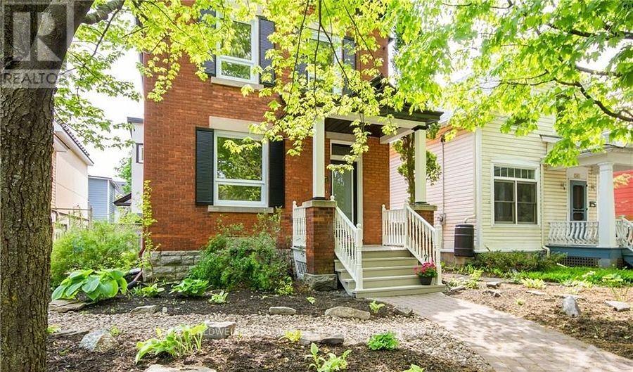 245 MACKAY ST STREET