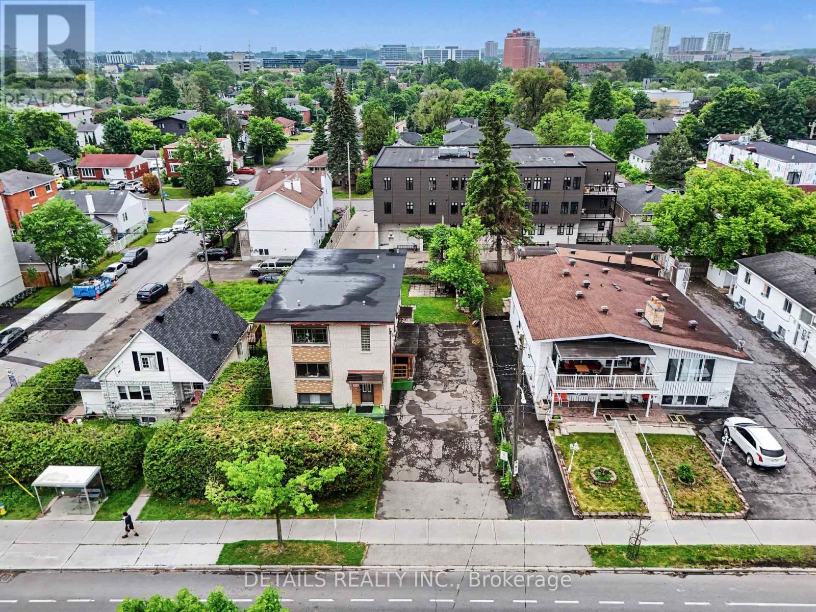 294 Donald Street Property Photo 3