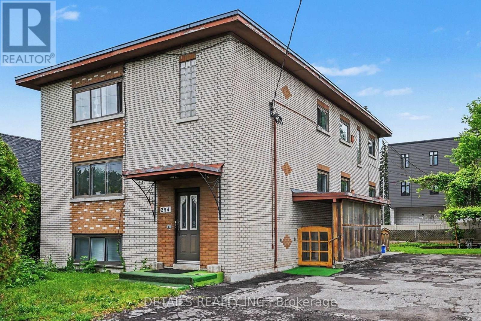 294 Donald Street Property Photo 5