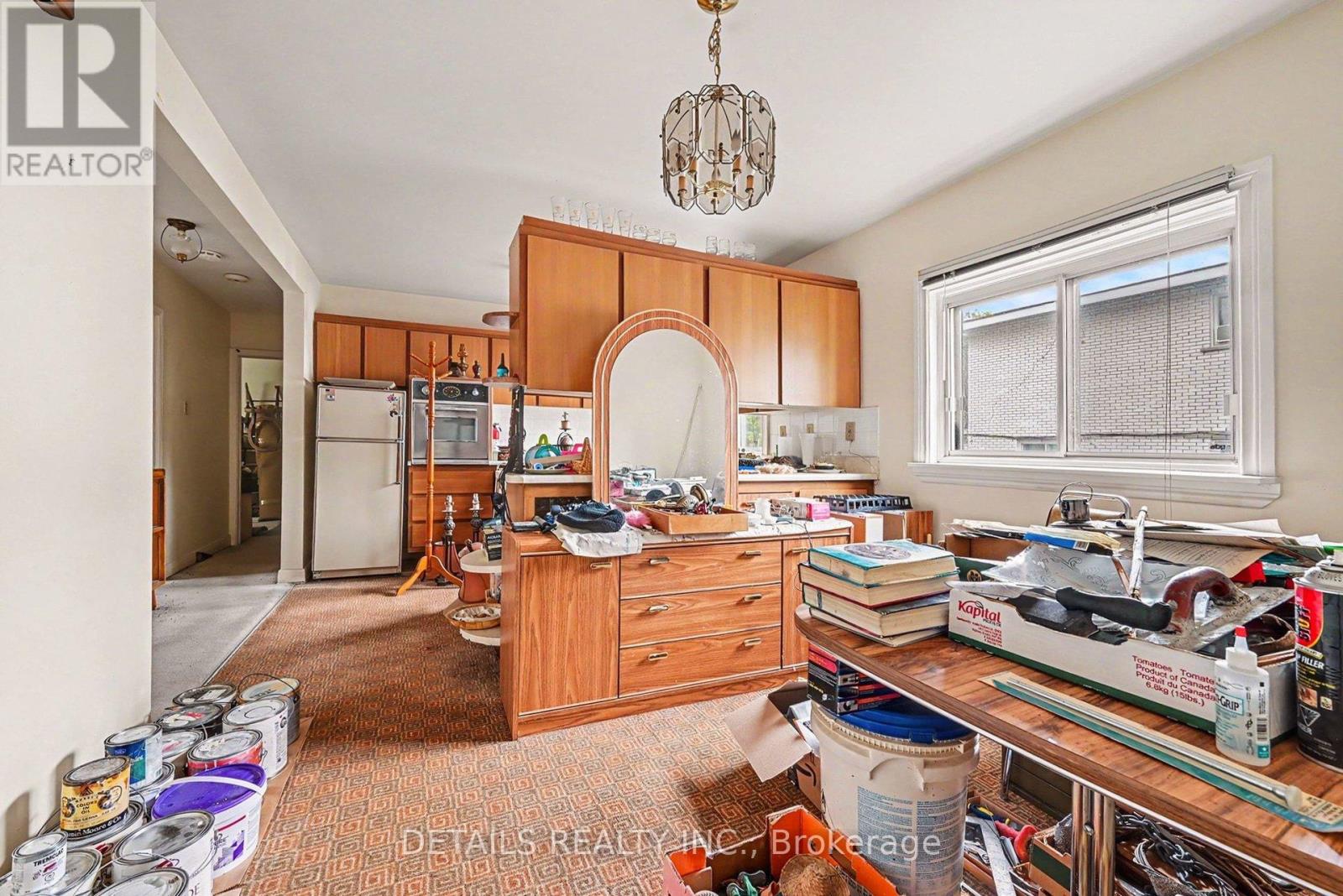 294 Donald Street Property Photo 15