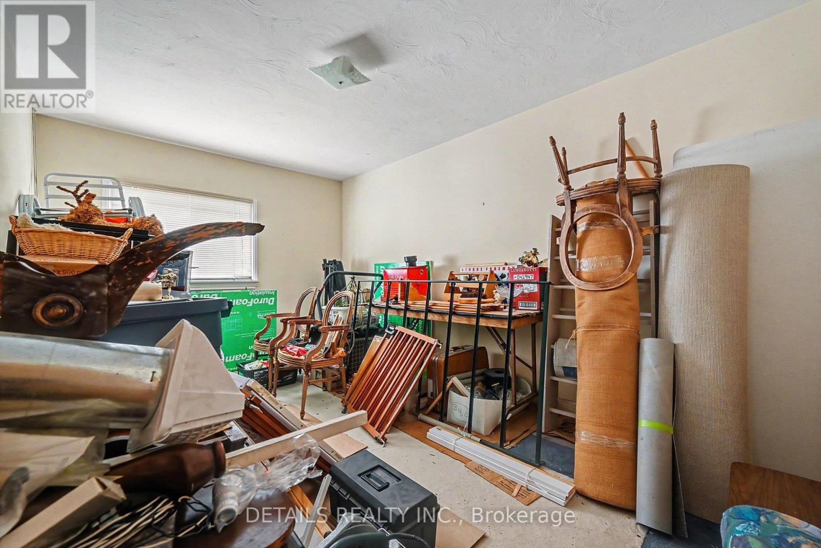 294 Donald Street Property Photo 17