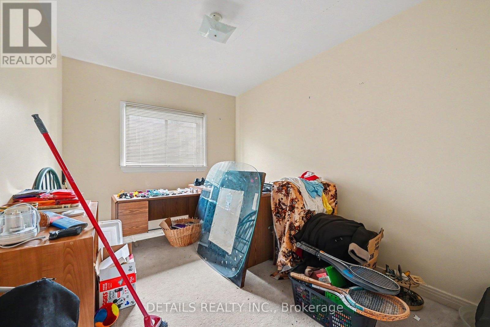 294 Donald Street Property Photo 18