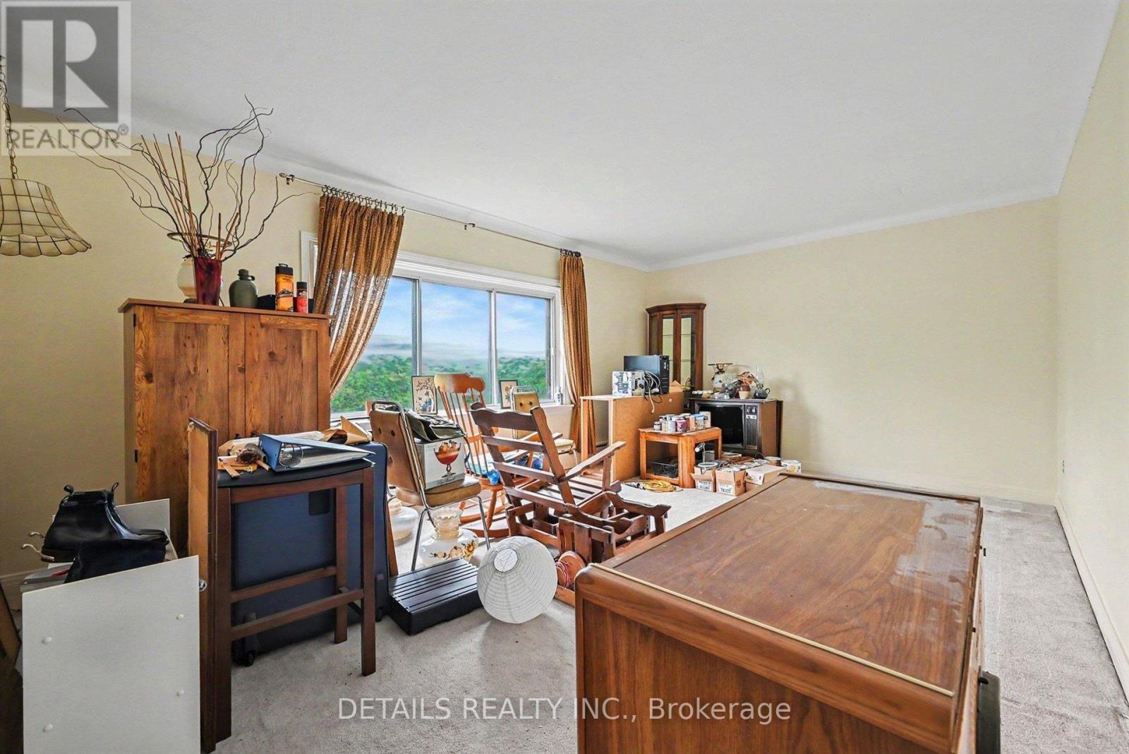 294 Donald Street Property Photo 26