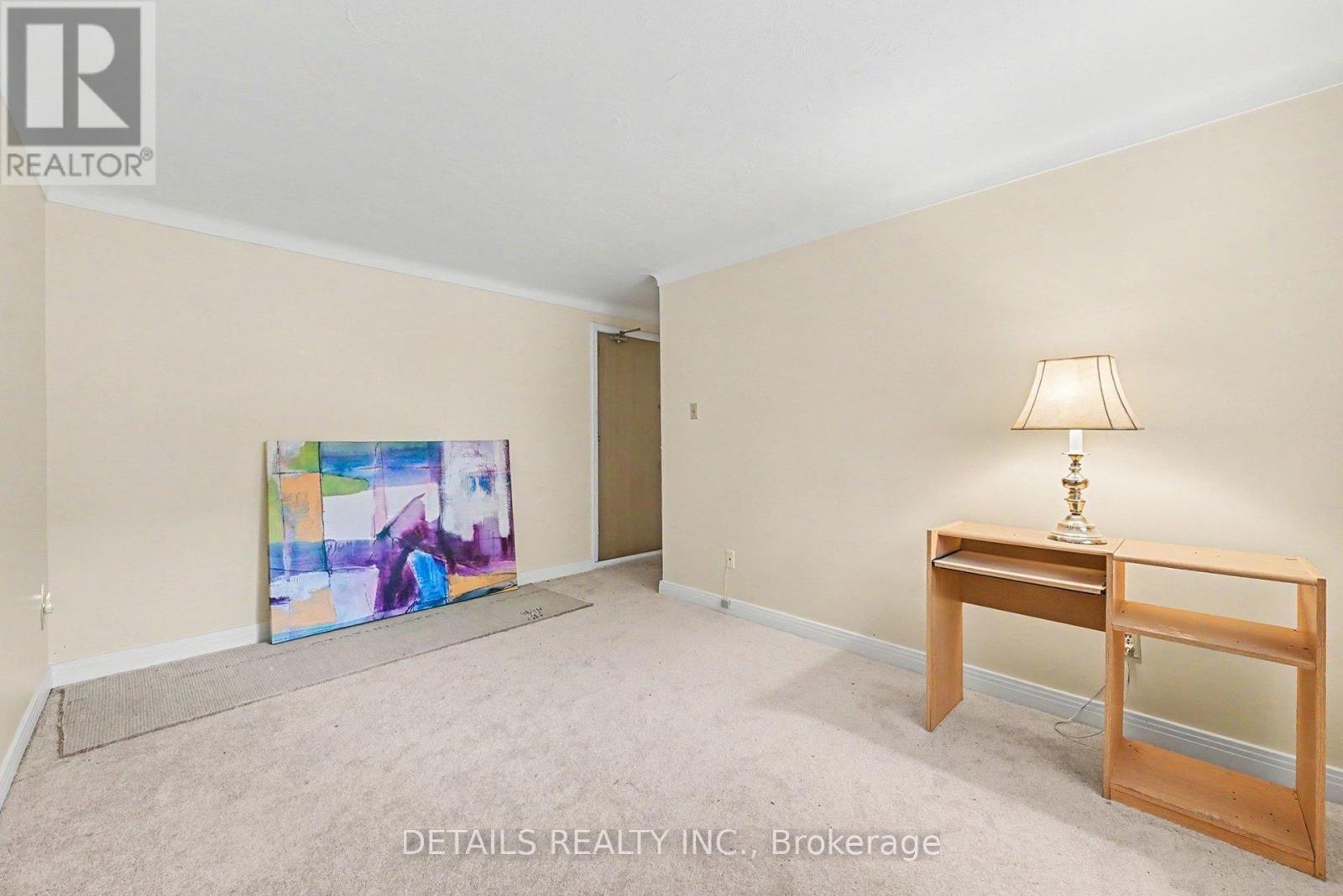 294 Donald Street Property Photo 37