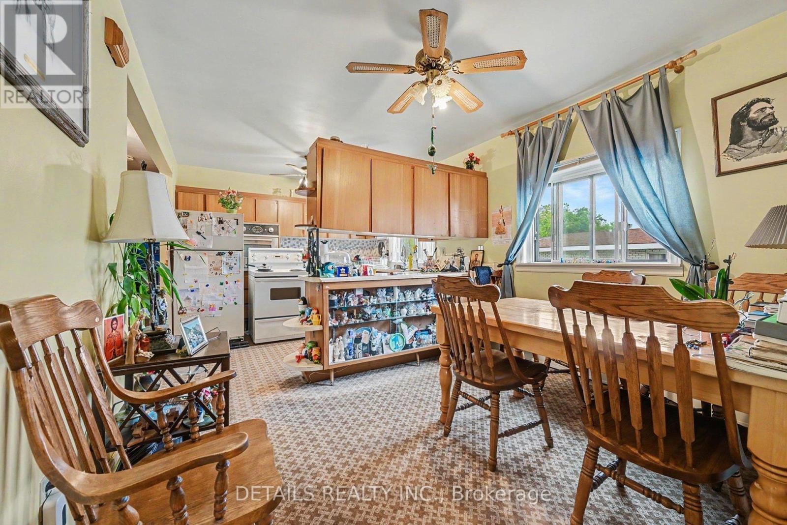 294 Donald Street Property Photo 44