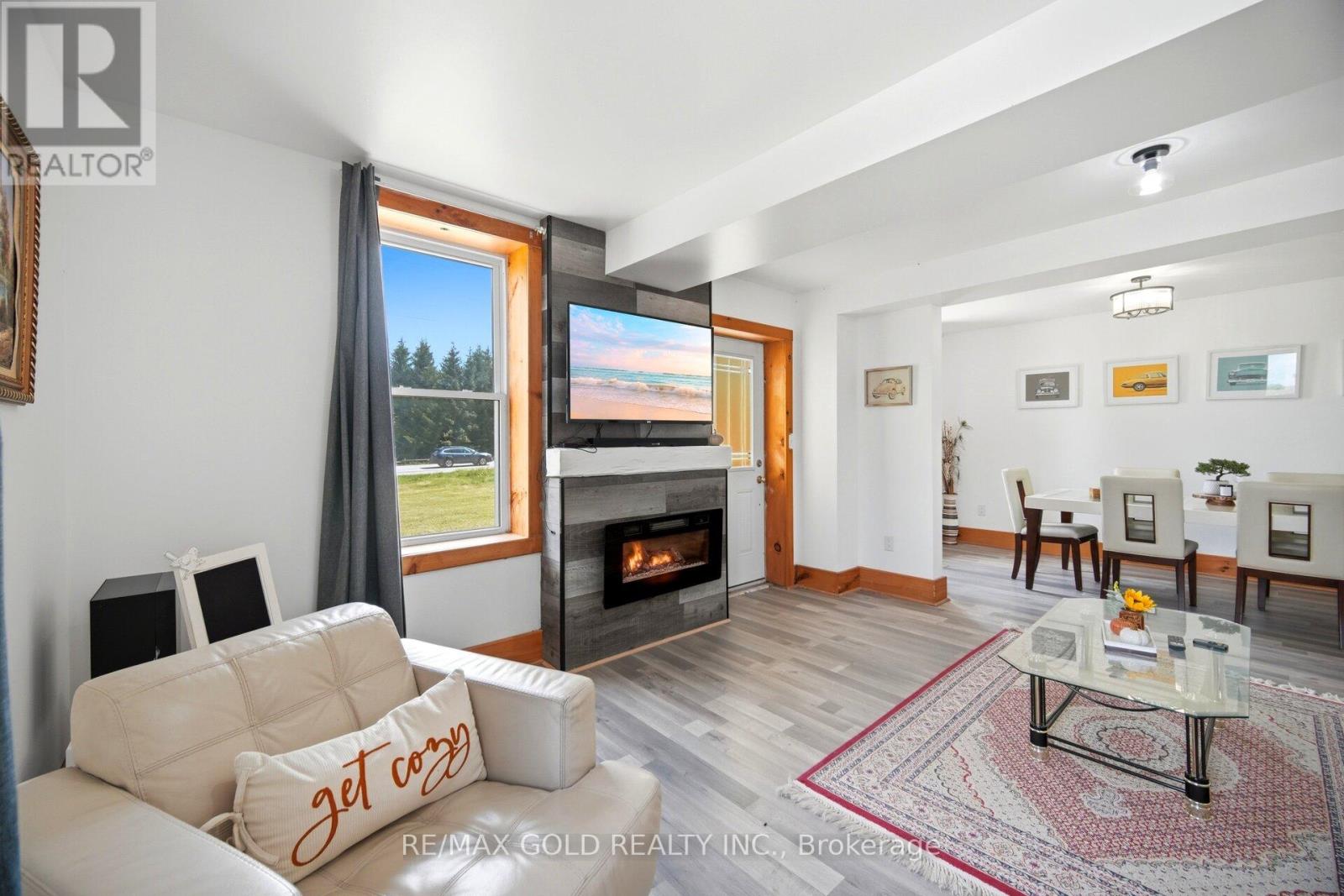 26735 Highway 89 Highway Property Photo 17
