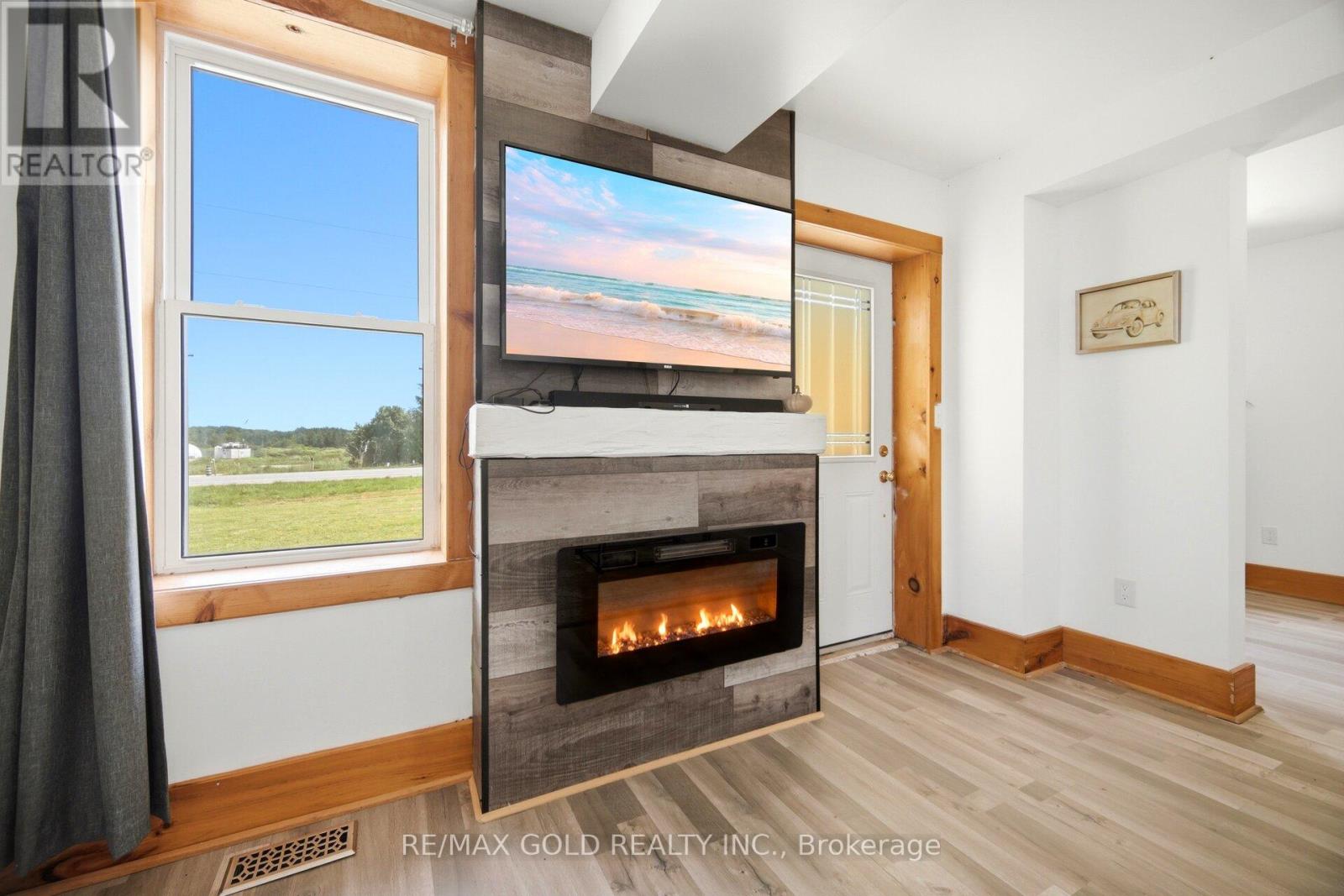 26735 Highway 89 Highway Property Photo 18