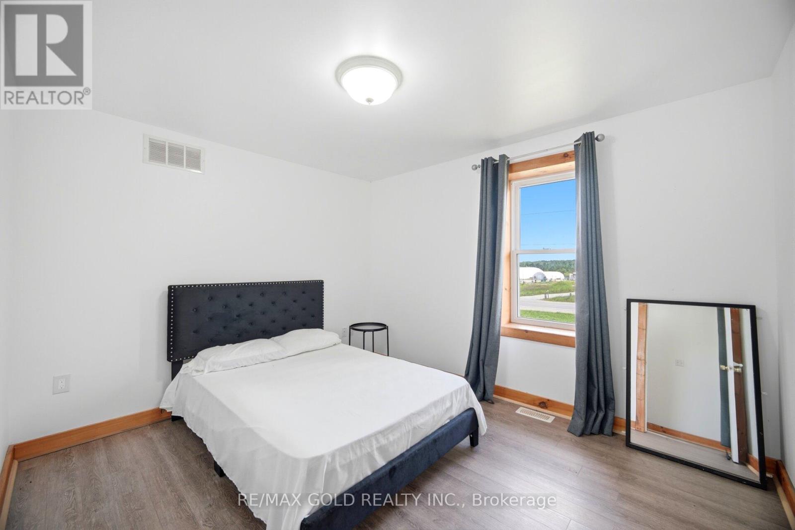 26735 Highway 89 Highway Property Photo 25