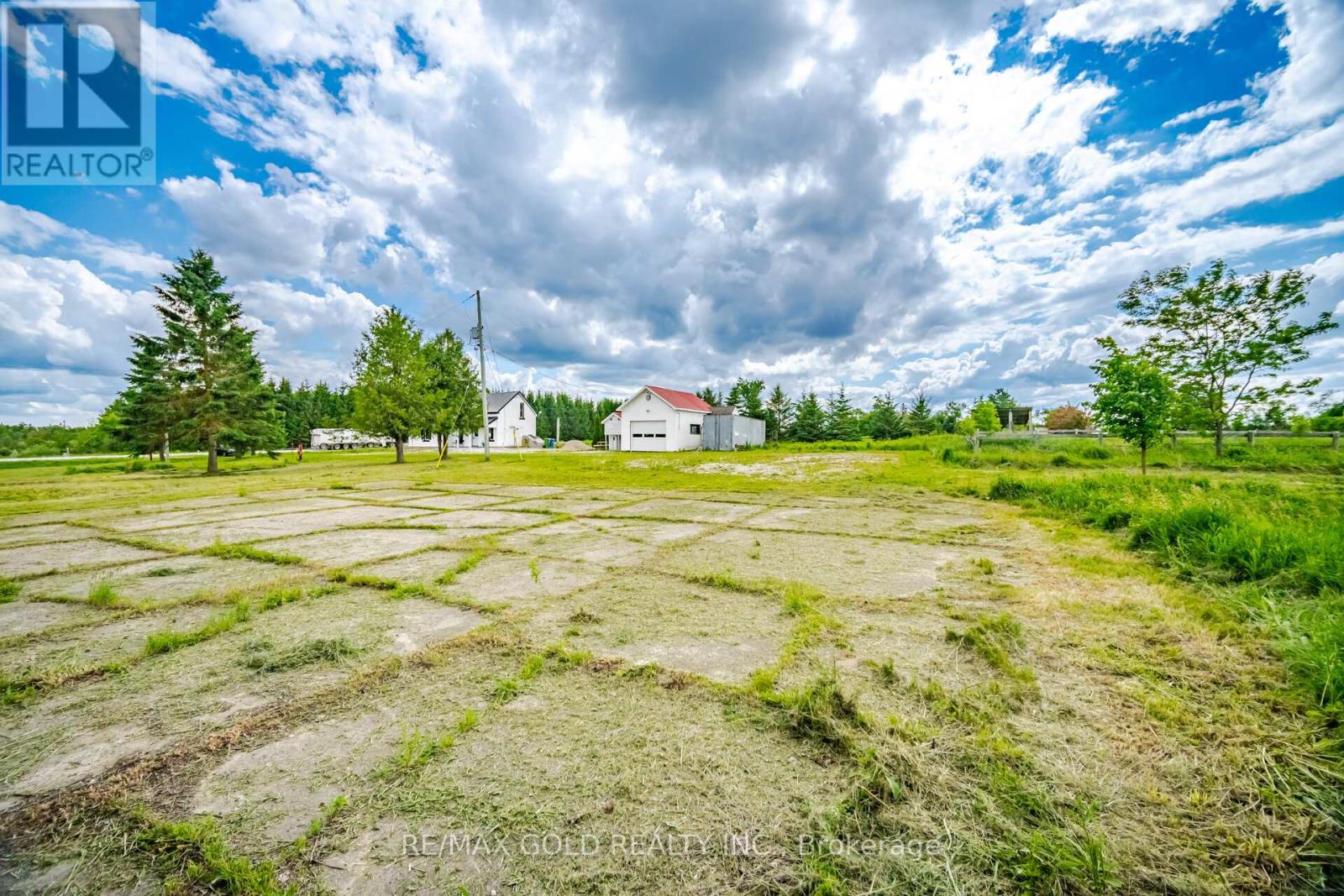 26735 Highway 89 Highway Property Photo 35