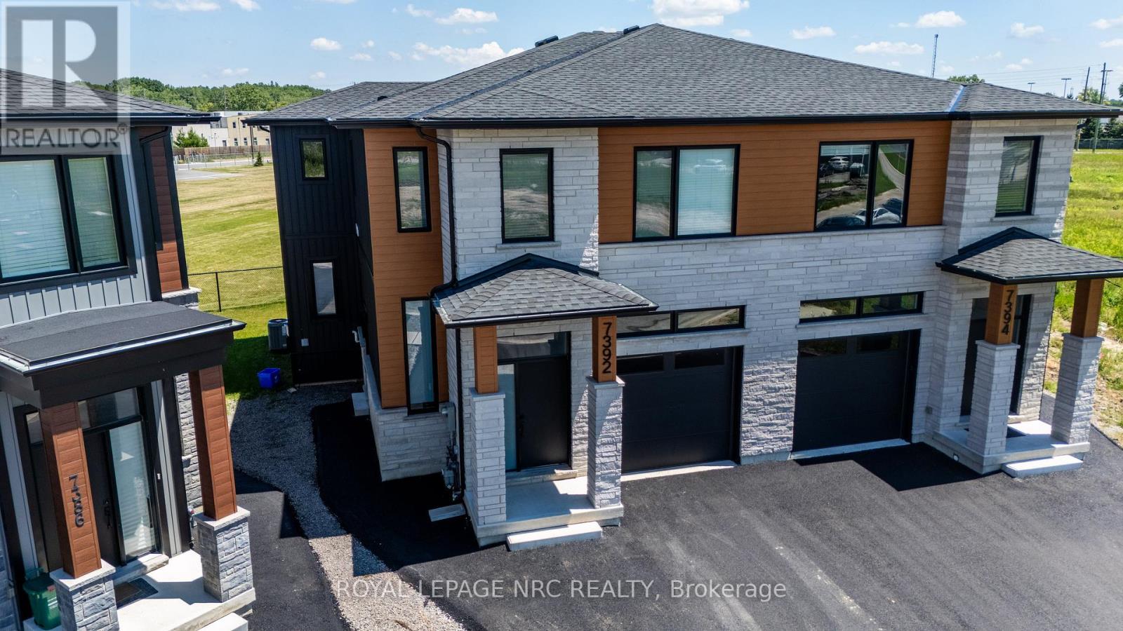 7392 SPLENDOUR DRIVE Property Photo 1