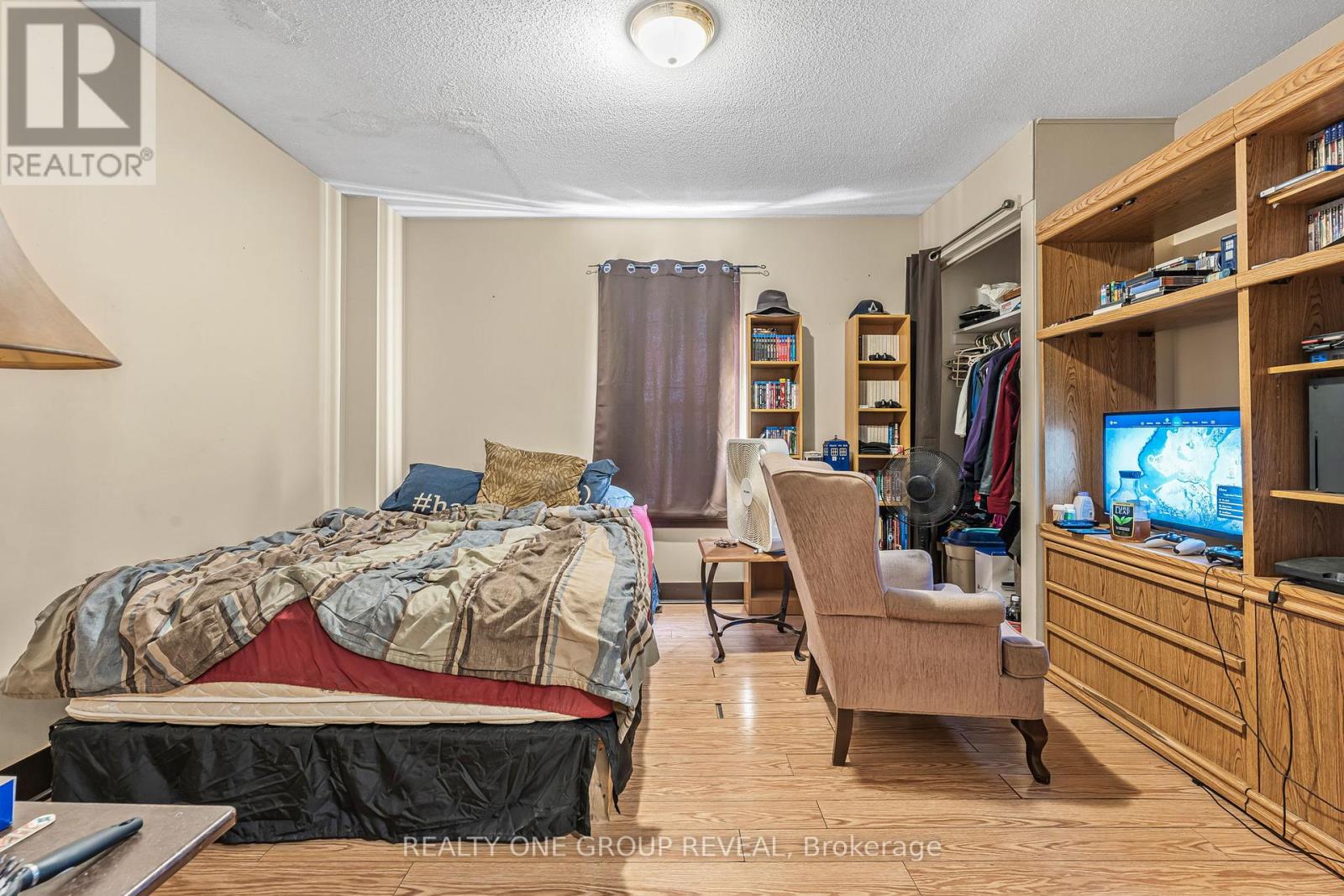 160 Fares Street Property Photo 10