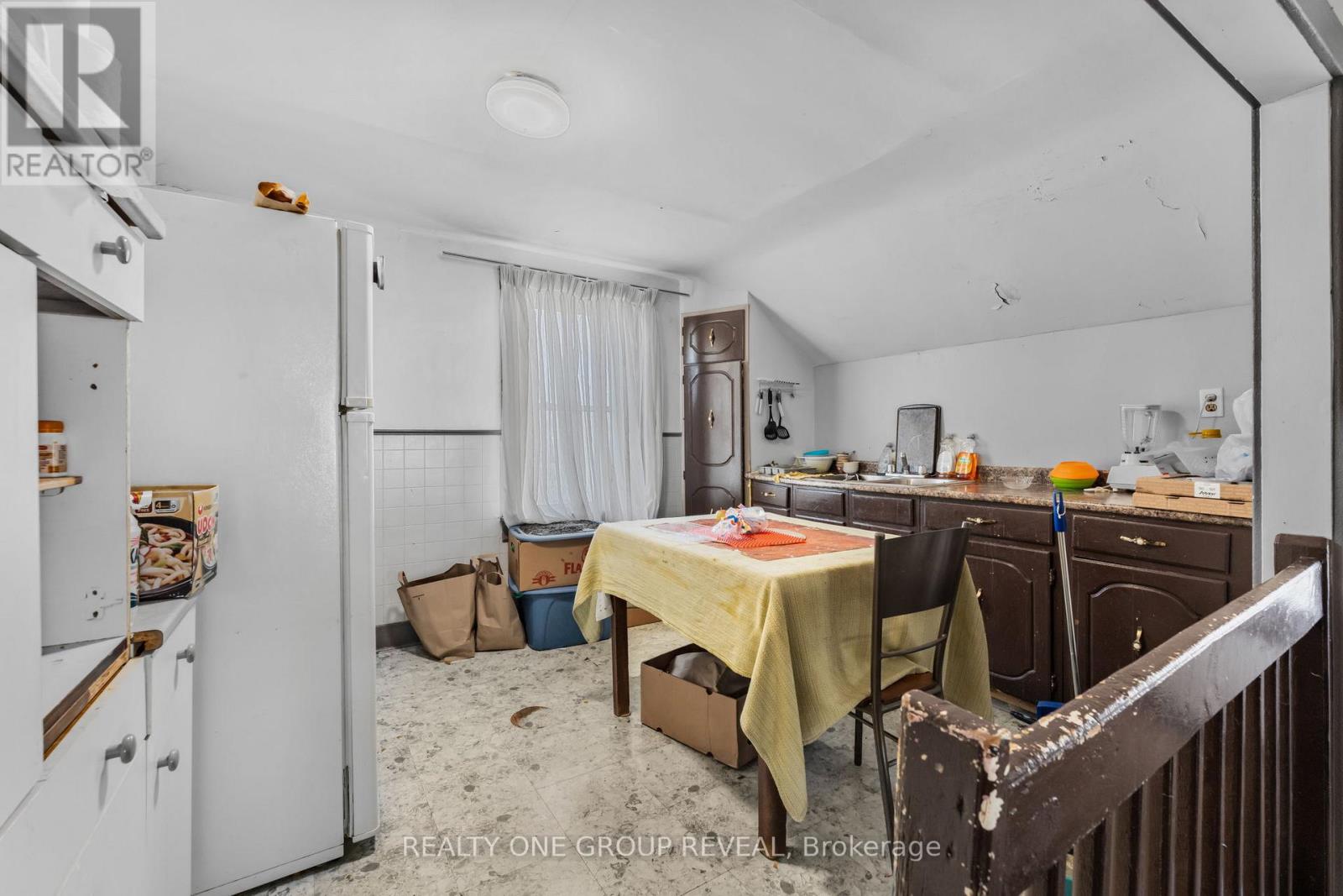 160 Fares Street Property Photo 12