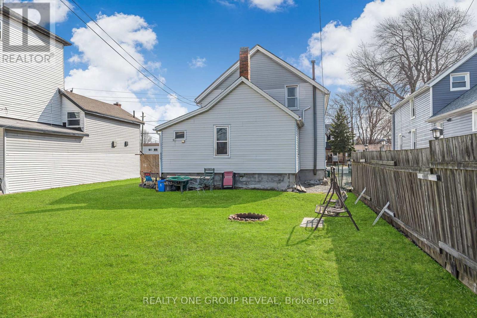 160 Fares Street Property Photo 22