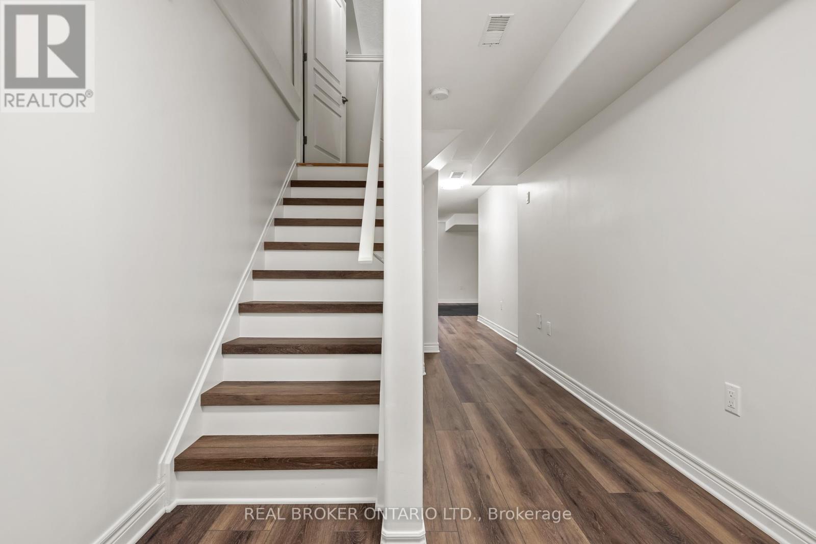 138 Edenrock Drive Property Photo 22