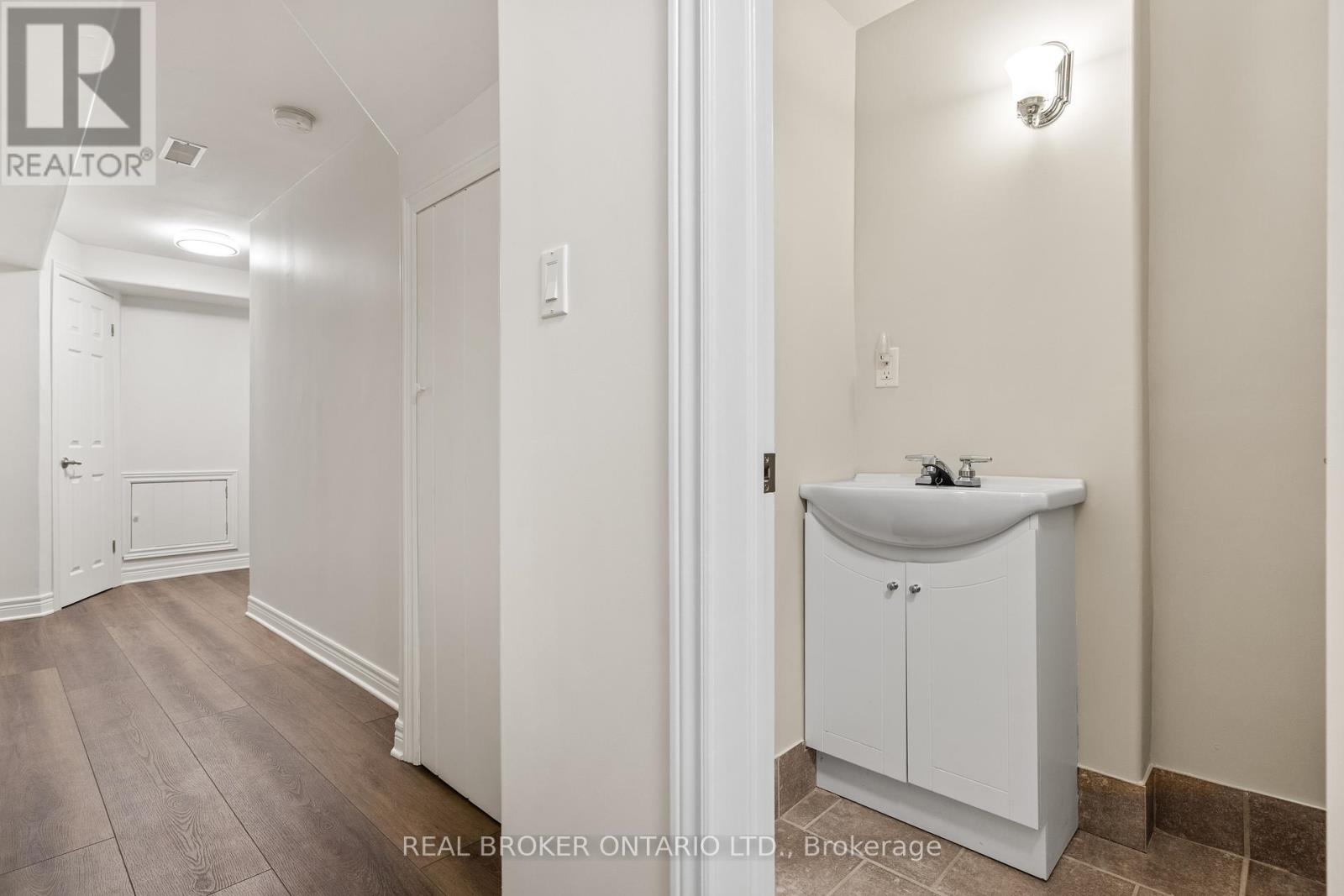138 Edenrock Drive Property Photo 23