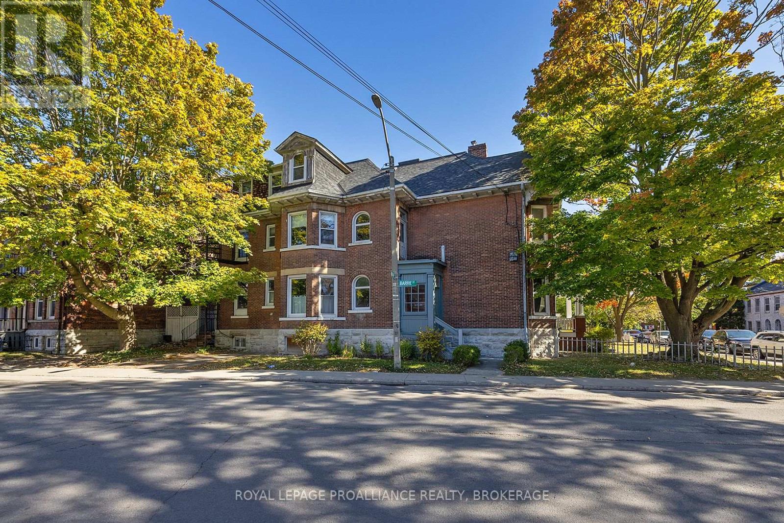 217 William Street Property Photo 2