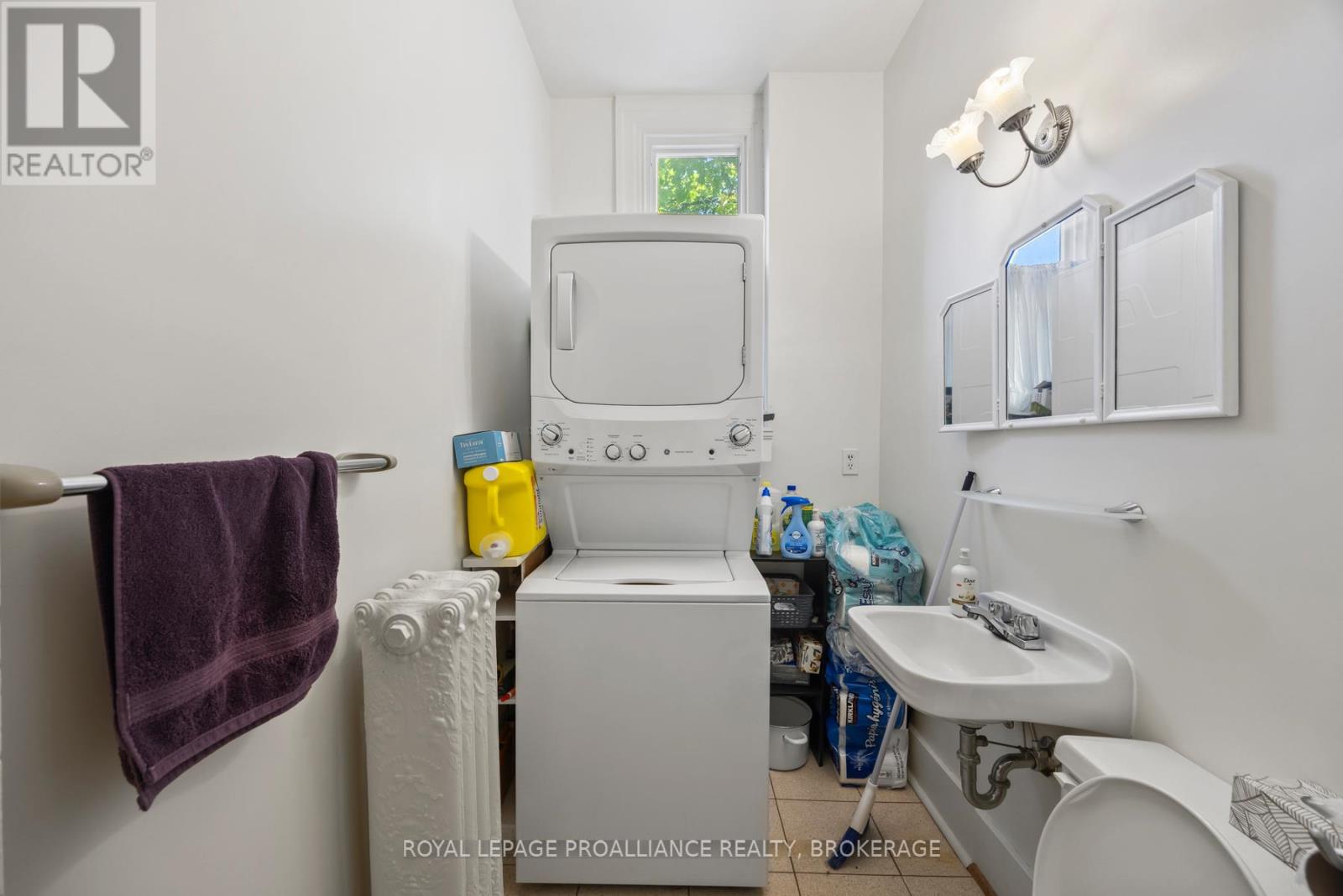 217 William Street Property Photo 15