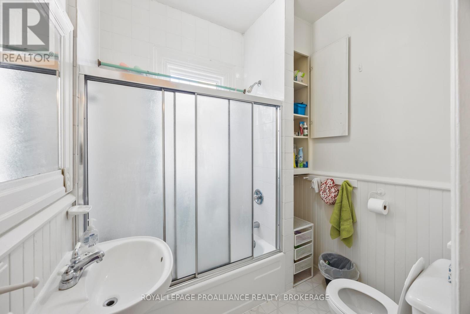 217 William Street Property Photo 22