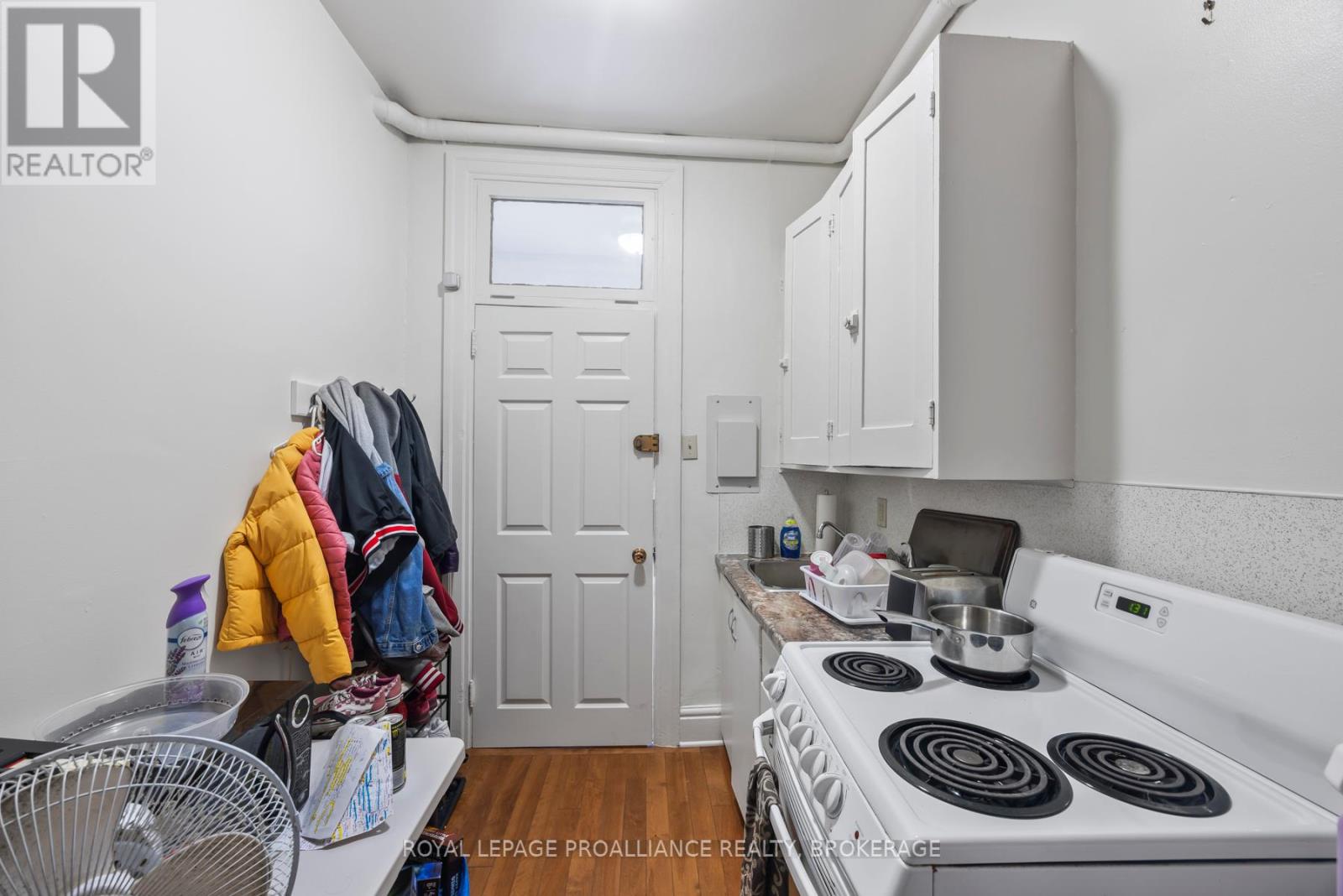 217 William Street Property Photo 31