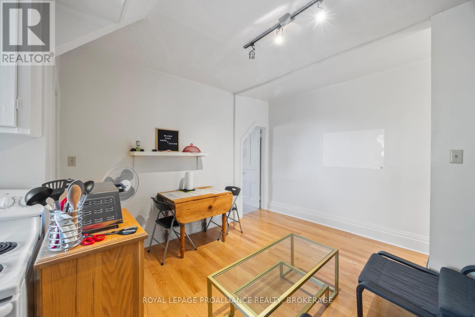 217 William Street Property Photo 39