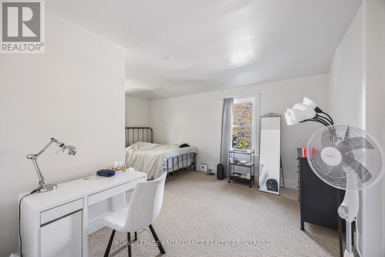 217 William Street Property Photo 41
