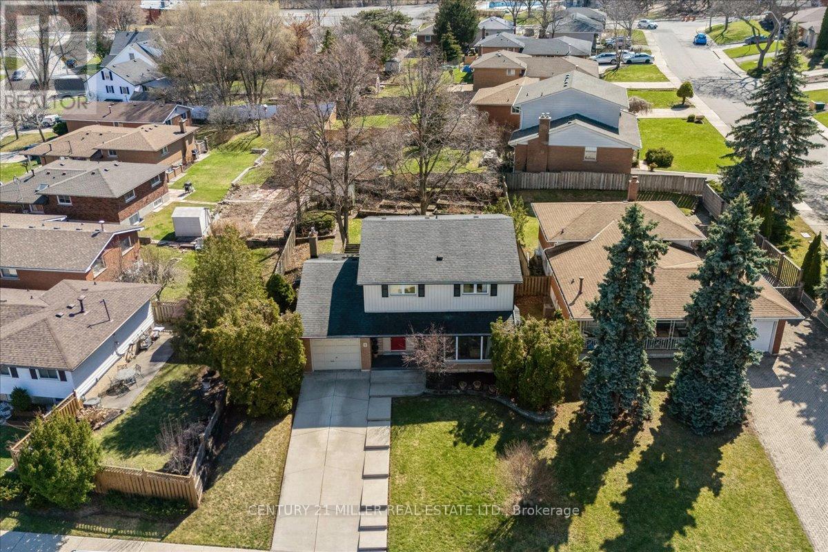 5 CORTINA CRESCENT Property Photo 1