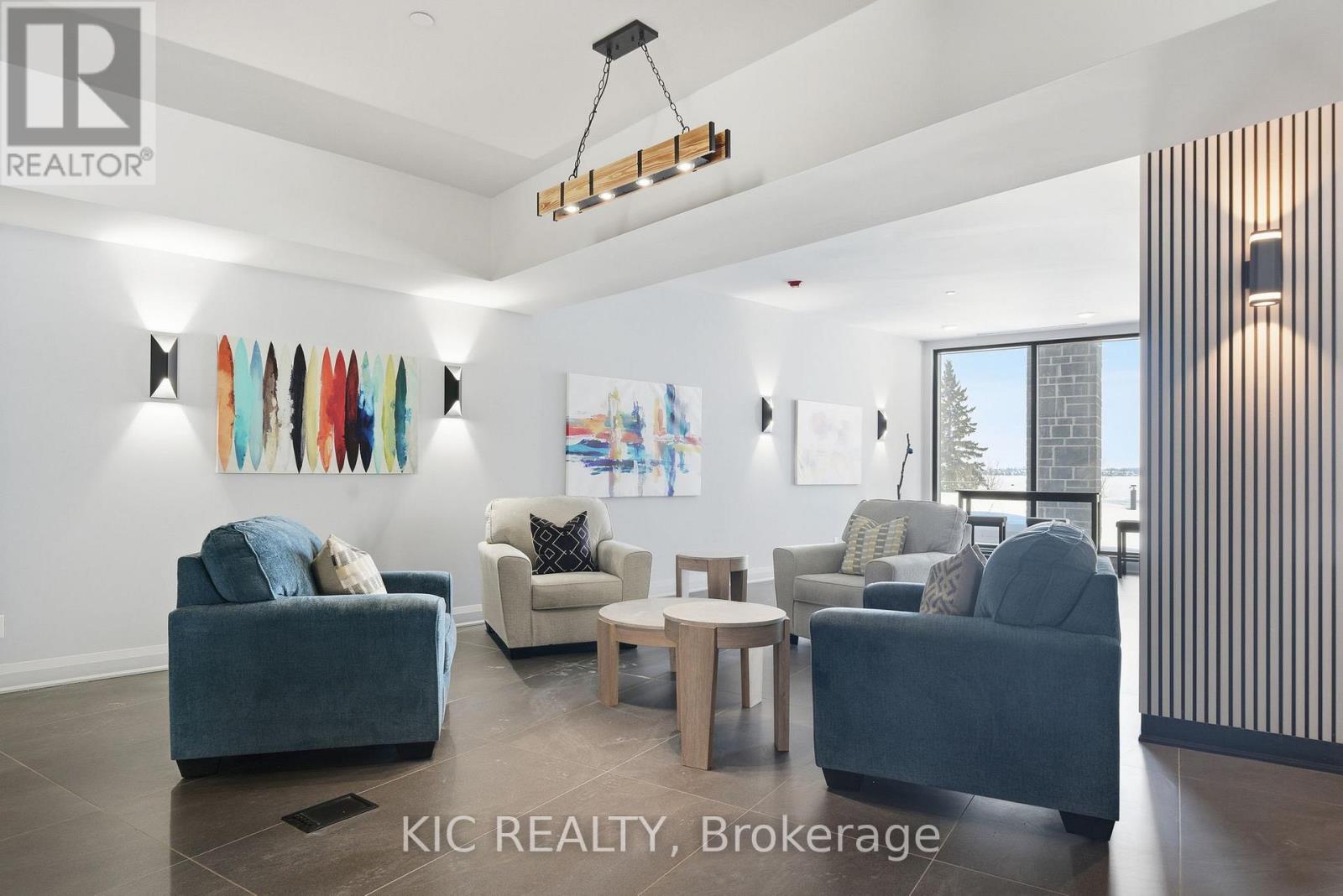 210 - 99 Louisa Street Property Photo 32