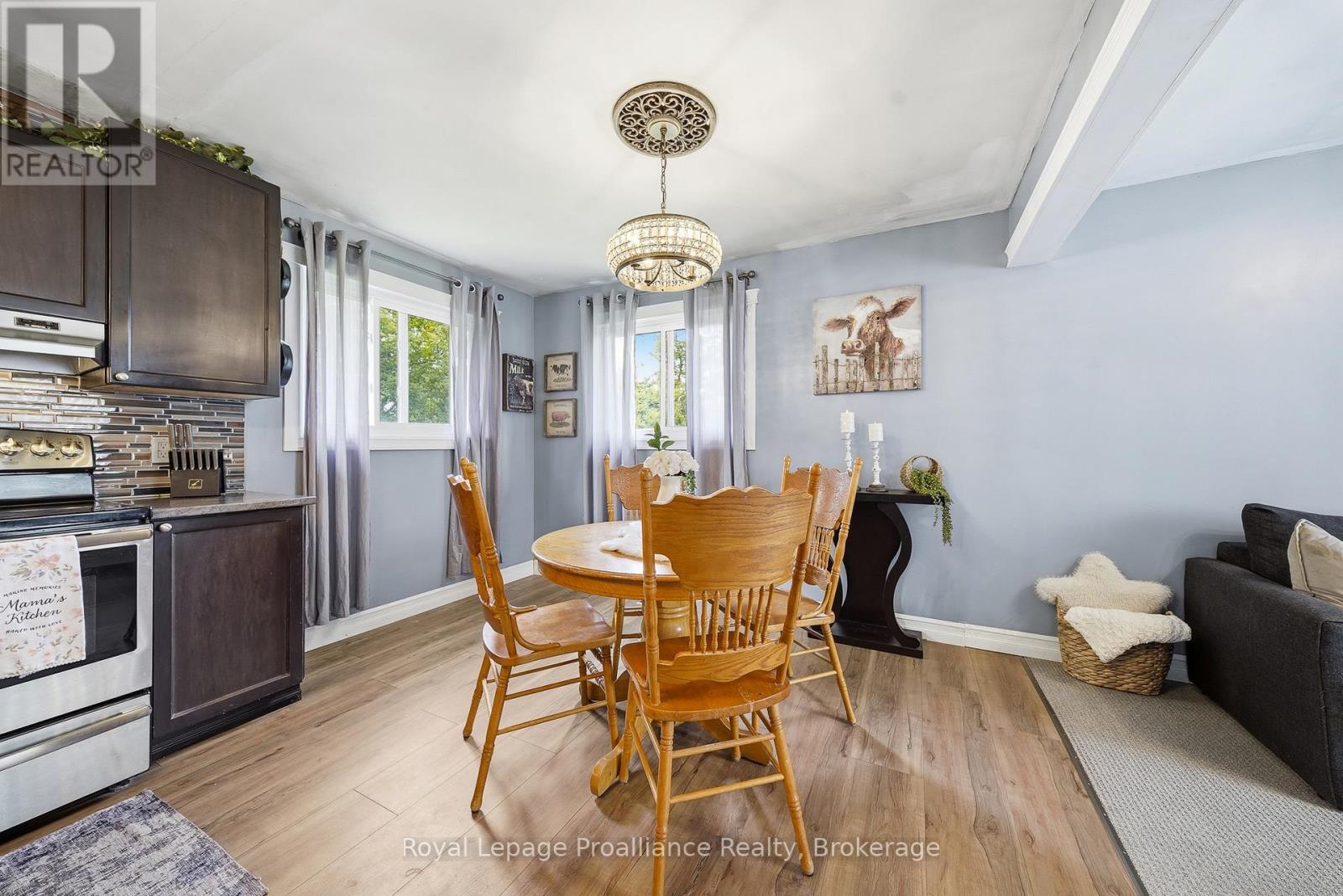 7497 Cavan Road Property Photo 13