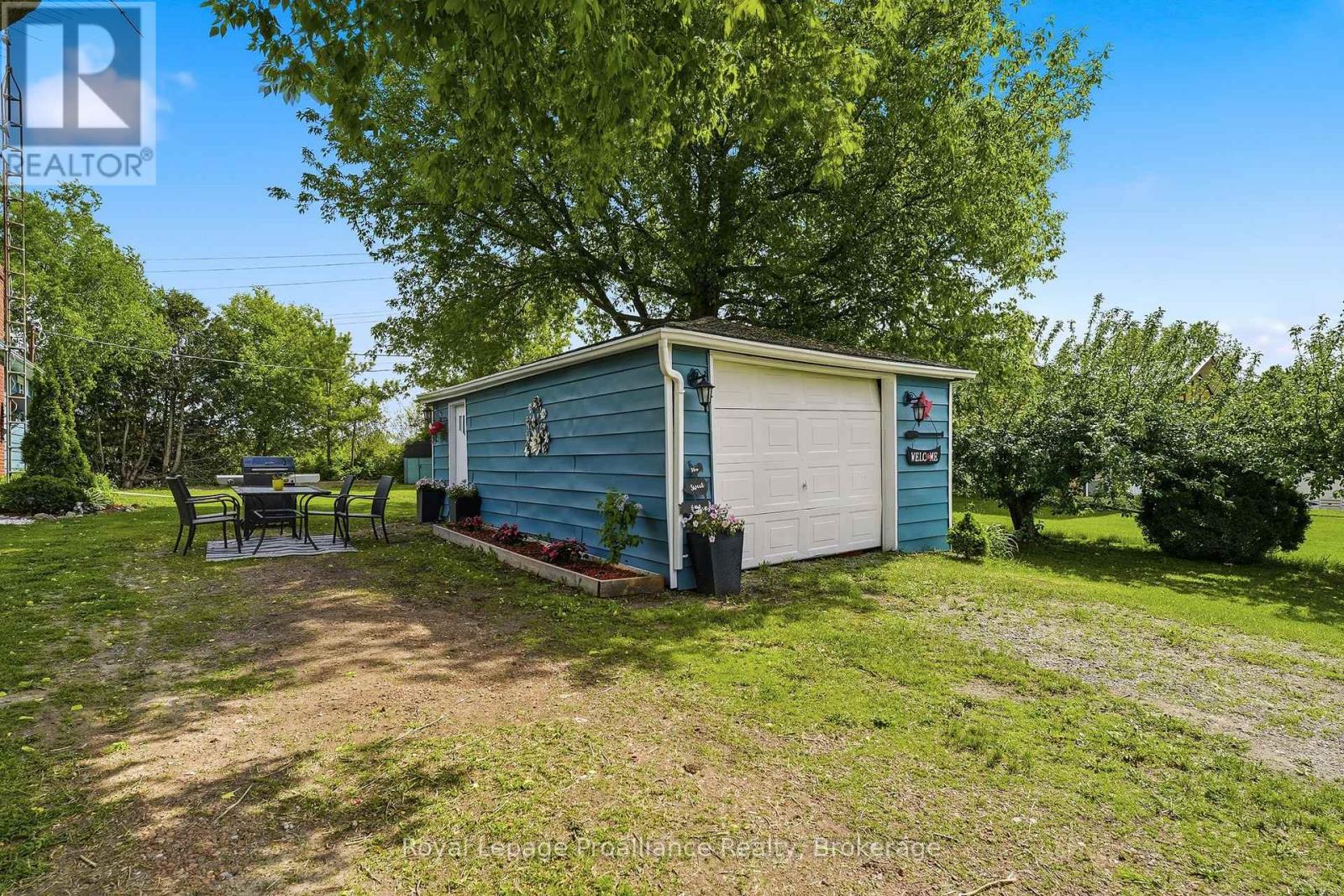 7497 Cavan Road Property Photo 35