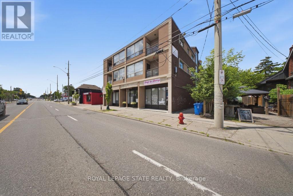 600 Upper Wellington Street Property Photo 6