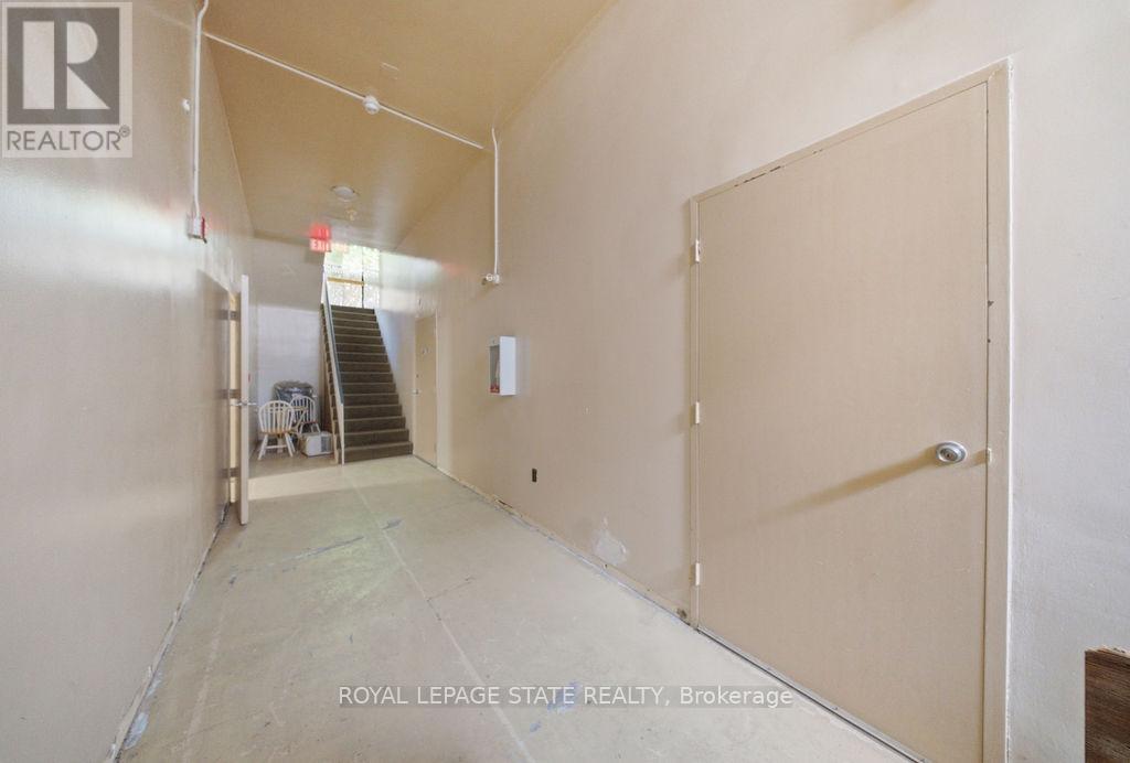 600 Upper Wellington Street Property Photo 15
