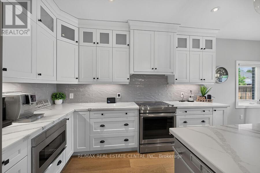 42 Bluenose Drive Property Photo 16