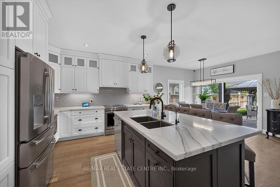 42 Bluenose Drive Property Photo 17