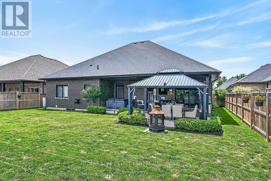 42 Bluenose Drive Property Photo 36