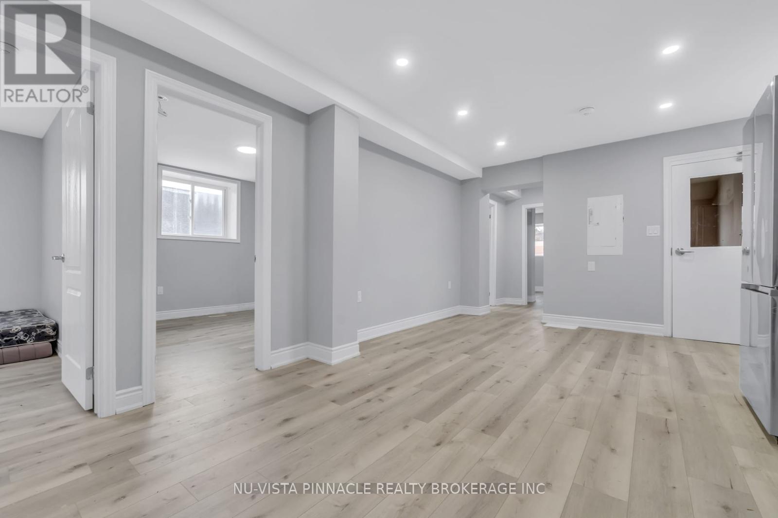 389 Lyle Street Property Photo 10