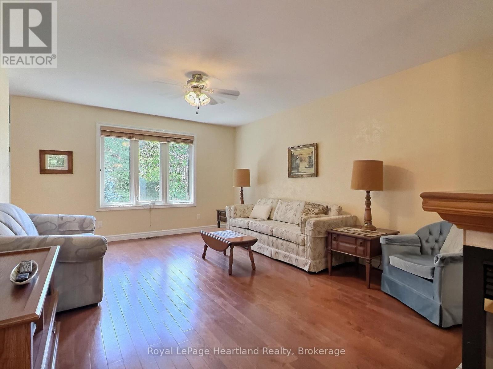 15 Shadow Lane Property Photo 21