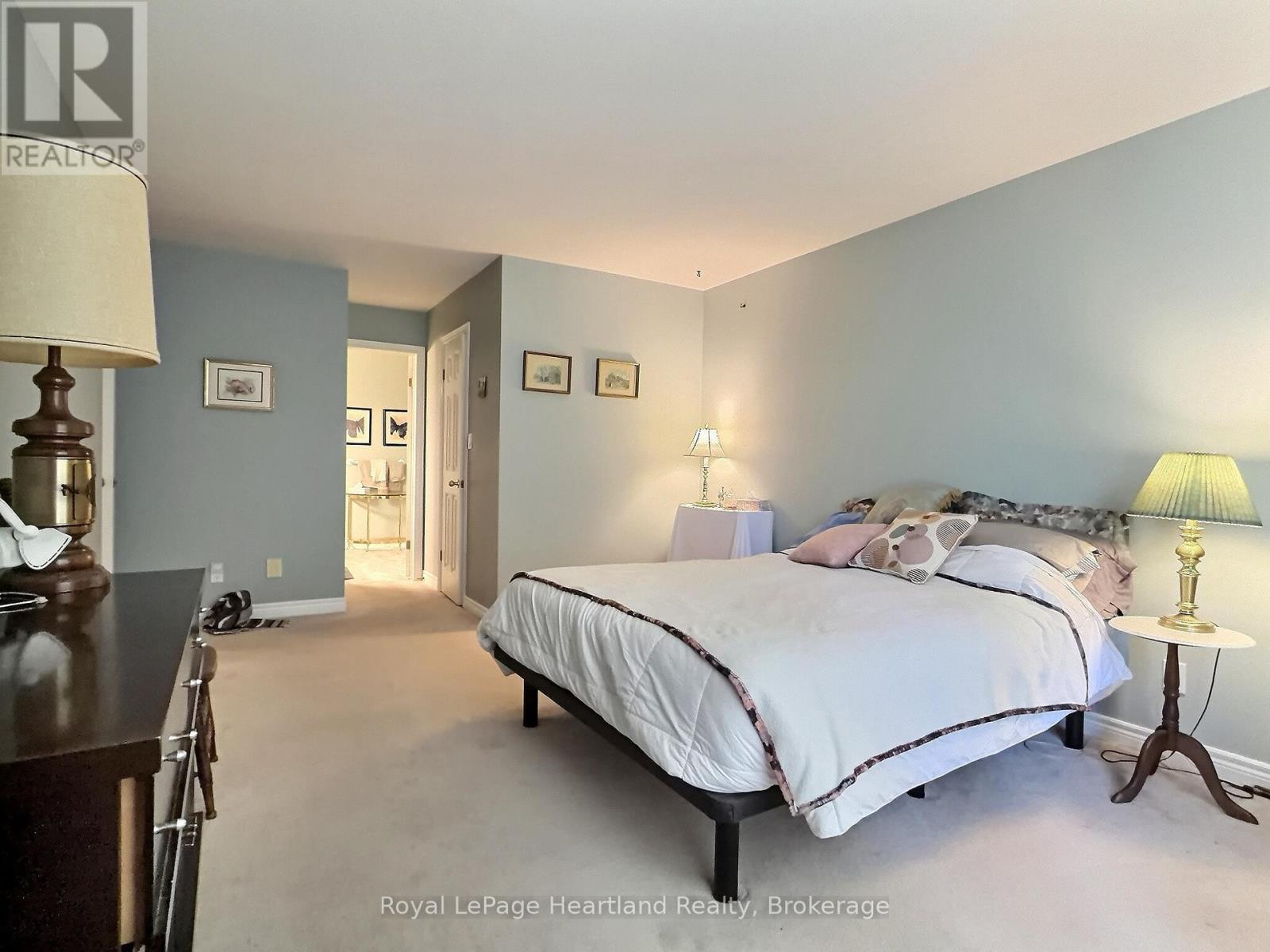 15 Shadow Lane Property Photo 24