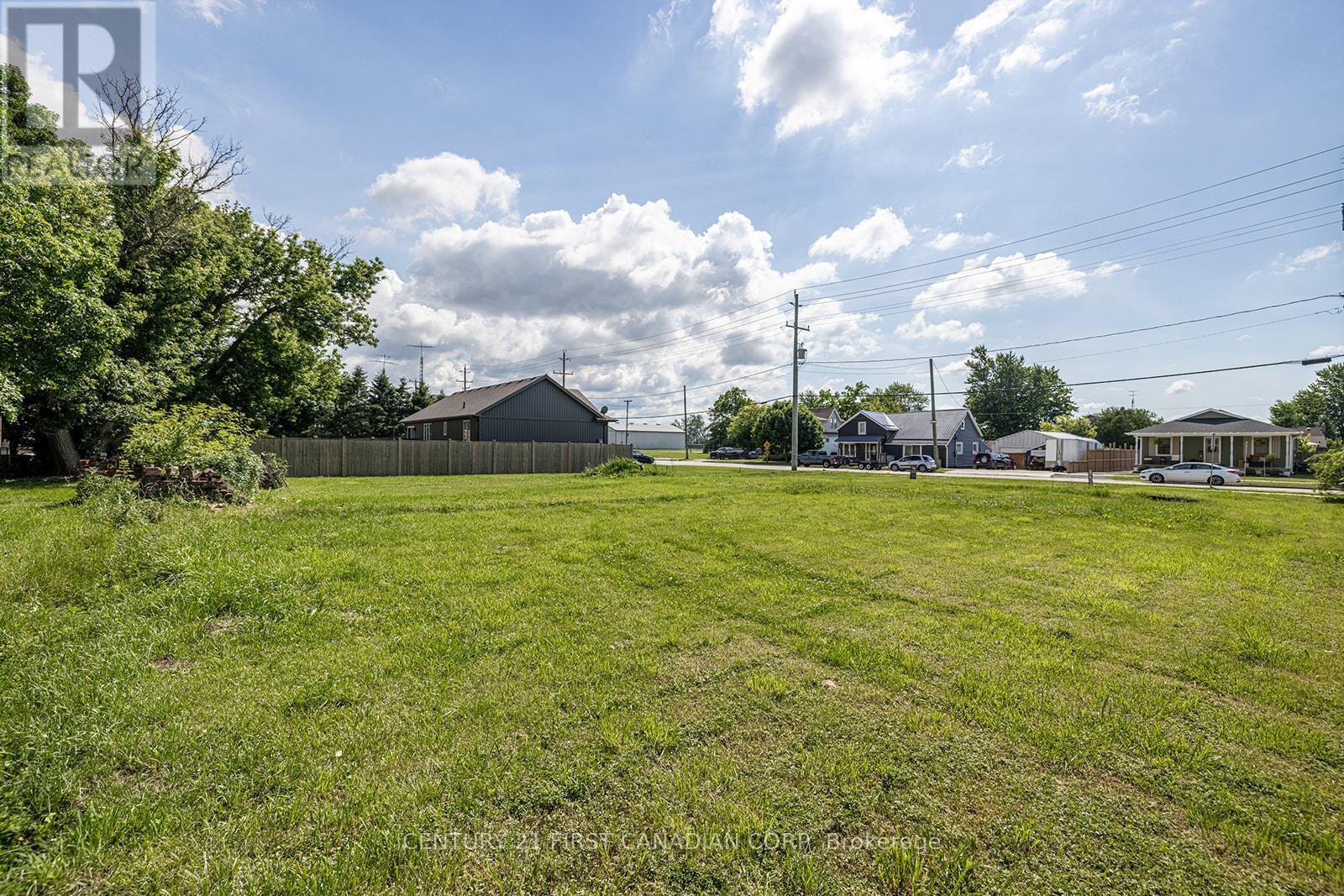 277848 Kerwood Road Property Photo 5