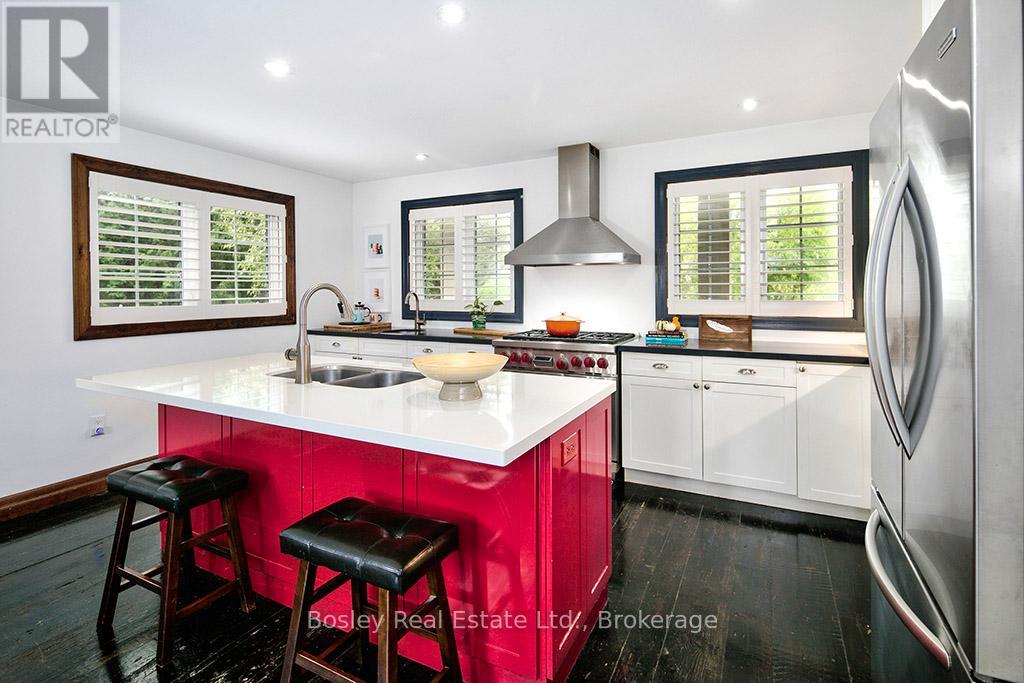 102 Ridgeview Drive N Property Photo 8