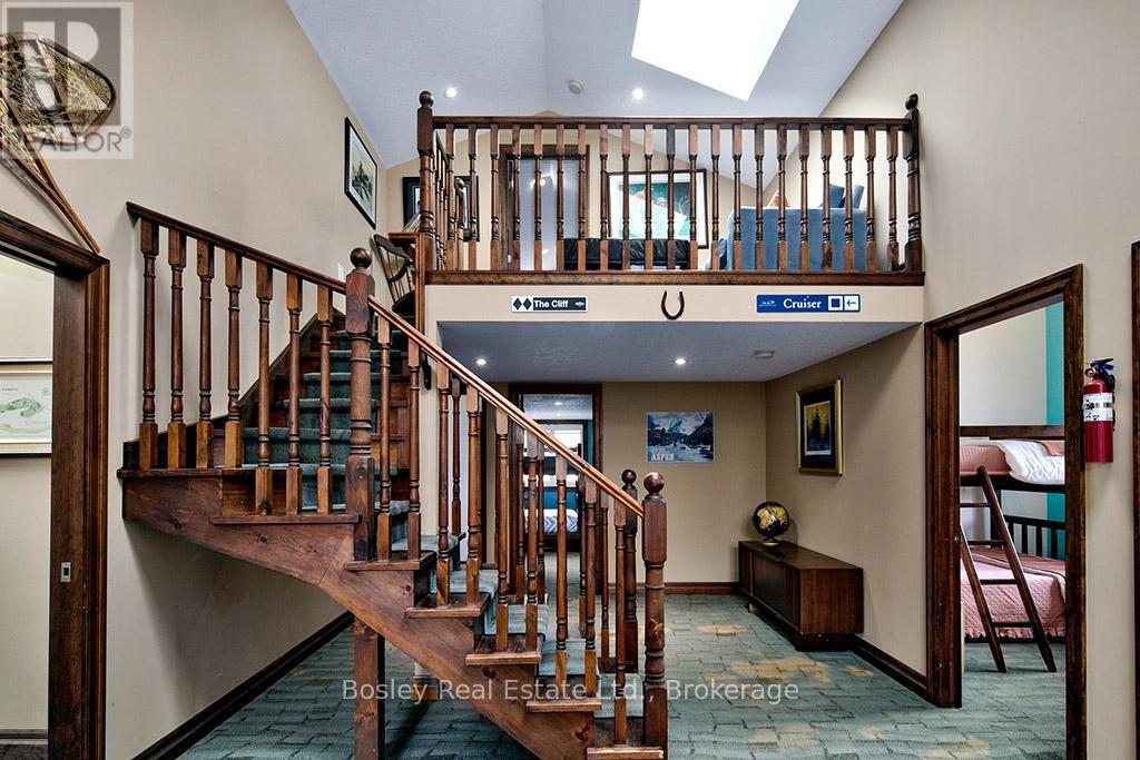 102 Ridgeview Drive N Property Photo 40